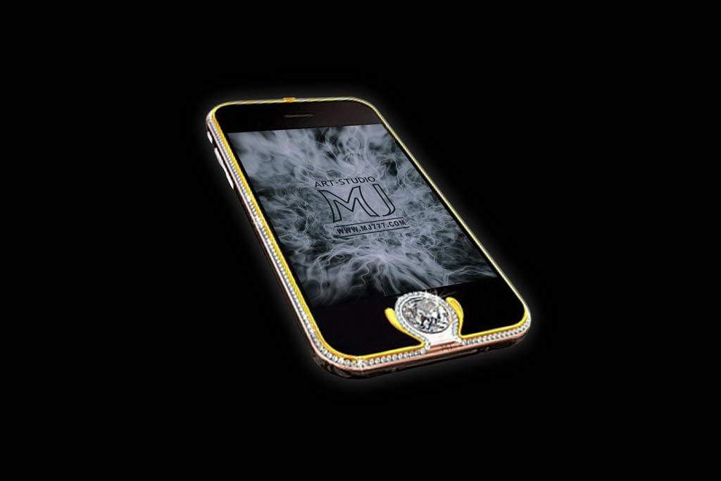 Apple iPhone 3GS Diamond Gold - Extreme Luxury Gold Mobile Phone - Carbon Case Decorated Pure Gold & Platinum. Inlaid Diamonds