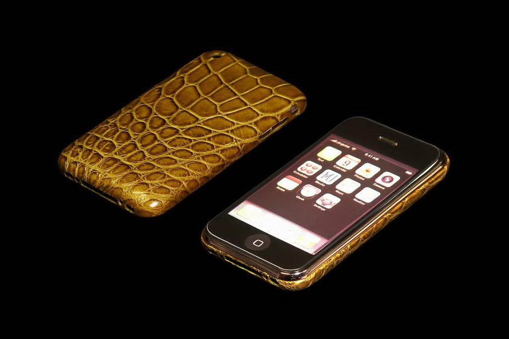 MJ Apple iPhone Gold VIP Leather Duo - Cayman Khaki